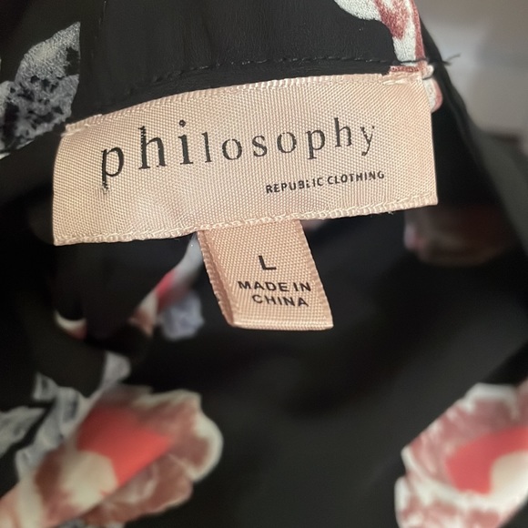 Philosophy floral polyester top - Picture 5 of 5